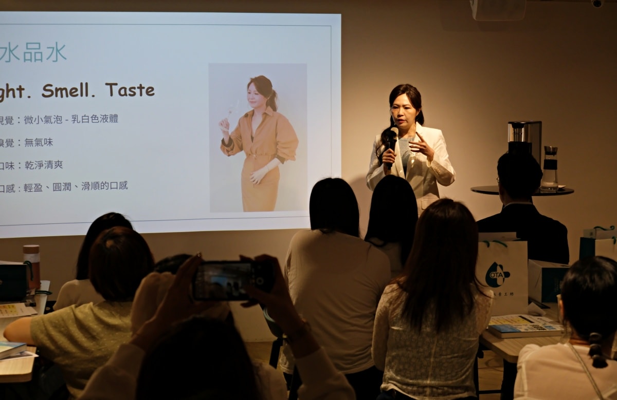 【開箱。氫水機】太田水素「 OTA奈米氫水機」｜當我們開始在意水的「質地」, 開始關心它與身體的關係 , 水就不再只是解渴