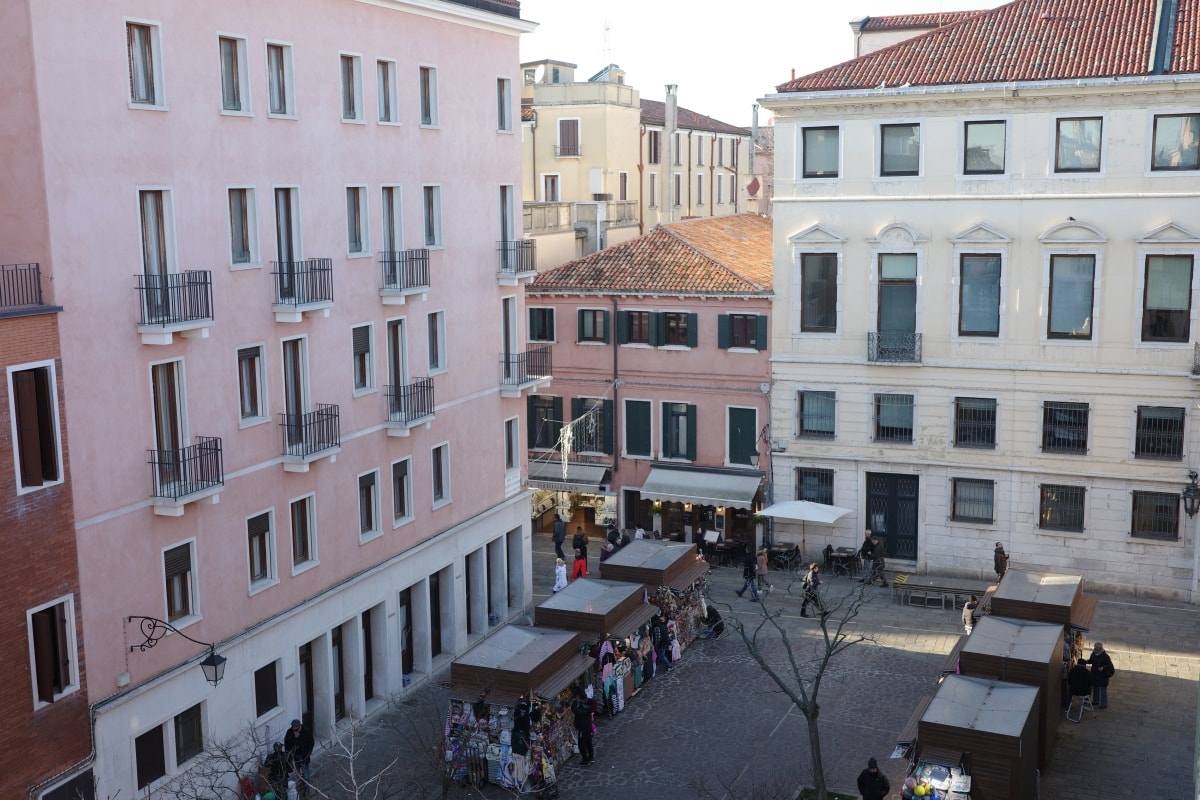 【出走。義大利】威尼斯(Venice)5天4夜｜住進大運河旁的15世紀建築「CHC洲際BW精選酒店」 , 威尼斯車站旁超方便