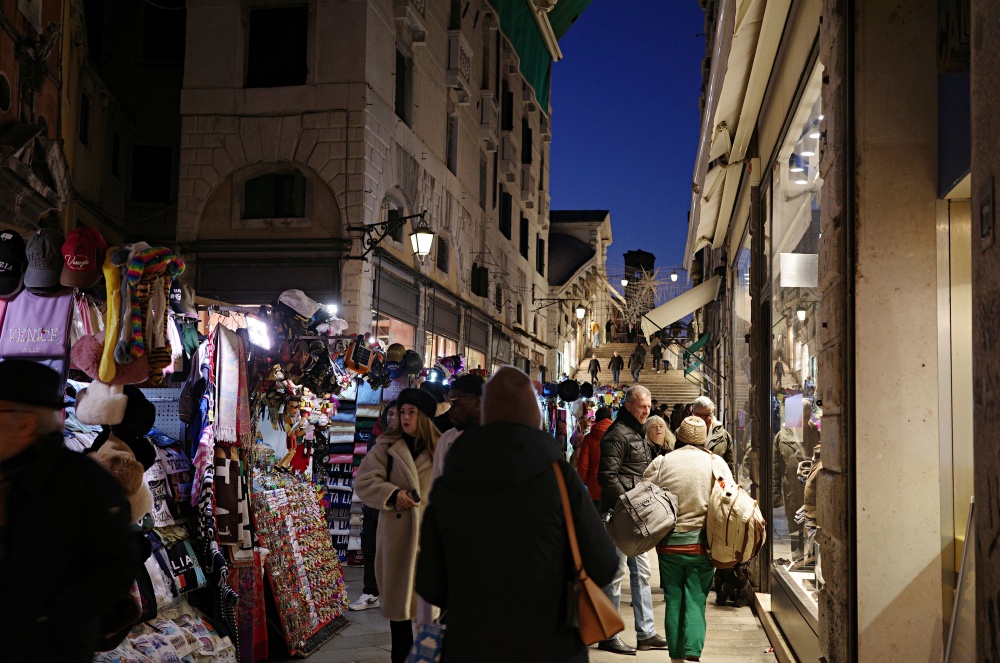 【出走。義大利】威尼斯(Venice)5天4夜|威尼斯散步路線 , 6個行政區介紹 , 必看亮點 × 周邊人氣美食全整理 - 第69張圖 【出走。義大利】威尼斯(Venice)5天4夜|威尼斯散步路線 , 6個行政區介紹 , 必看亮點 × 周邊人氣美食全整理