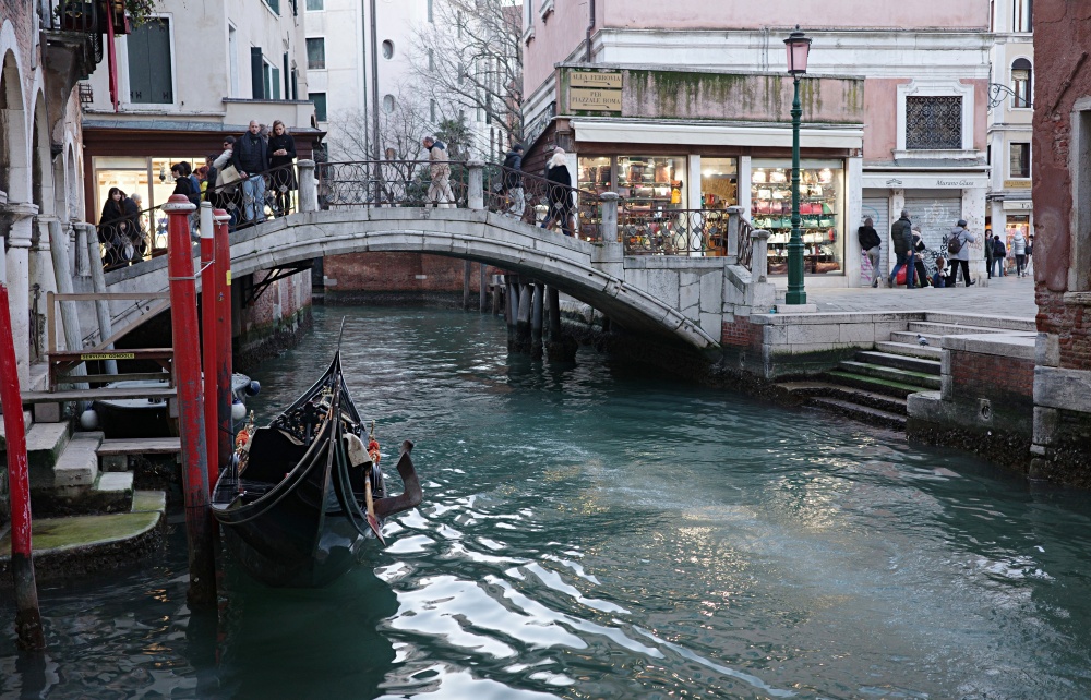 【出走。義大利】威尼斯(Venice)5天4夜|威尼斯散步路線 , 6個行政區介紹 , 必看亮點 × 周邊人氣美食全整理 - 第39張圖 【出走。義大利】威尼斯(Venice)5天4夜|威尼斯散步路線 , 6個行政區介紹 , 必看亮點 × 周邊人氣美食全整理