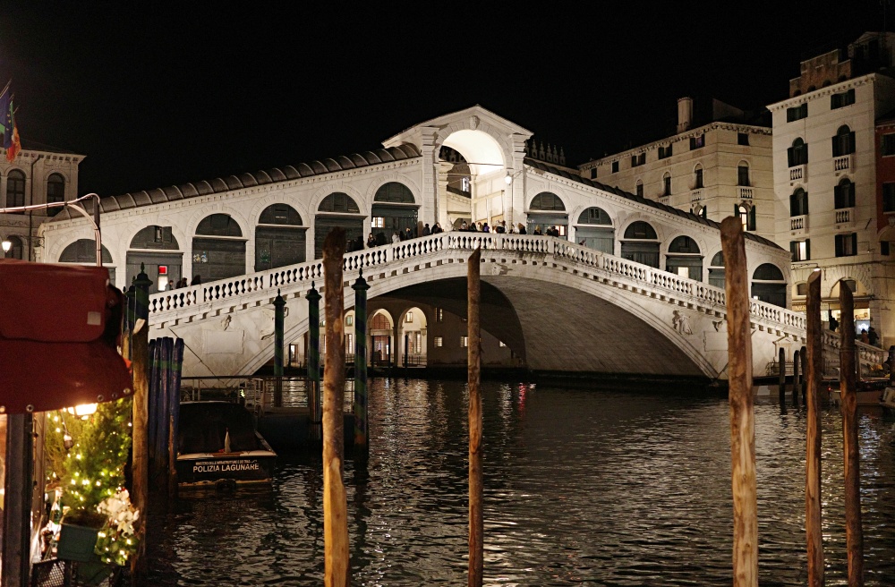【出走。義大利】威尼斯(Venice)5天4夜|威尼斯散步路線 , 6個行政區介紹 , 必看亮點 × 周邊人氣美食全整理 - 第4張圖 【出走。義大利】威尼斯(Venice)5天4夜|威尼斯散步路線 , 6個行政區介紹 , 必看亮點 × 周邊人氣美食全整理