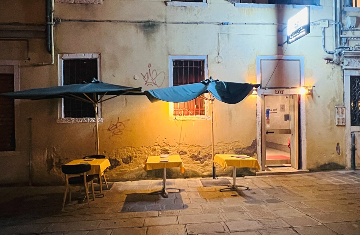 【出走。義大利】威尼斯(Venice)5天4夜|威尼斯散步路線 , 6個行政區介紹 , 必看亮點 × 周邊人氣美食全整理 - 第24張圖 【出走。義大利】威尼斯(Venice)5天4夜|威尼斯散步路線 , 6個行政區介紹 , 必看亮點 × 周邊人氣美食全整理