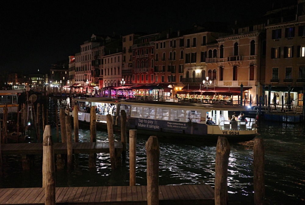 【出走。義大利】威尼斯(Venice)5天4夜|威尼斯散步路線 , 6個行政區介紹 , 必看亮點 × 周邊人氣美食全整理 - 第72張圖 【出走。義大利】威尼斯(Venice)5天4夜|威尼斯散步路線 , 6個行政區介紹 , 必看亮點 × 周邊人氣美食全整理