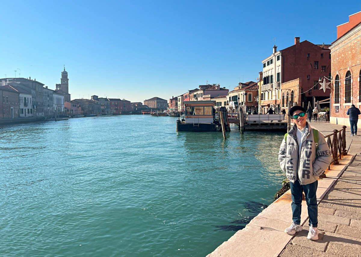 【出走。義大利】威尼斯(Venice)5天4夜|第一次搭乘威尼斯「水上巴士」就上手 , 從「聖露西亞車站(Venezia Santa Lucia)」輕鬆前往「玻璃島(Murano)」 - 第94張圖 【出走。義大利】威尼斯(Venice)5天4夜|第一次搭乘威尼斯「水上巴士」就上手 , 從「聖露西亞車站(Venezia Santa Lucia)」輕鬆前往「玻璃島(Murano)」