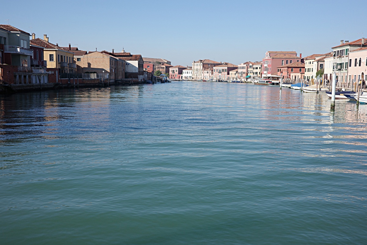 【出走。義大利】威尼斯(Venice)5天4夜|第一次搭乘威尼斯「水上巴士」就上手 , 從「聖露西亞車站(Venezia Santa Lucia)」輕鬆前往「玻璃島(Murano)」 - 第88張圖 【出走。義大利】威尼斯(Venice)5天4夜|第一次搭乘威尼斯「水上巴士」就上手 , 從「聖露西亞車站(Venezia Santa Lucia)」輕鬆前往「玻璃島(Murano)」