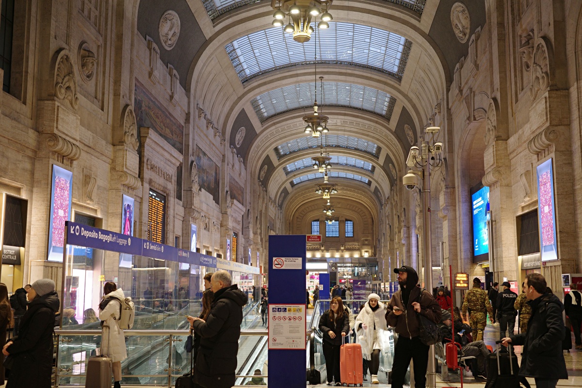 【出走。義大利】米蘭(Milan)3天2夜|入住米蘭中央車站(Milano Central)附近好嗎?4星級酒店「HD8 Hotel Milano」, 地點真的太強了 - 第10張圖 【出走。義大利】米蘭(Milan)3天2夜|入住米蘭中央車站(Milano Central)附近好嗎?4星級酒店「HD8 Hotel Milano」, 地點真的太強了