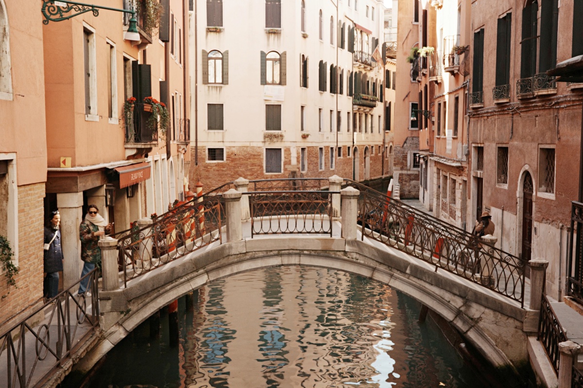 【出走。義大利】威尼斯(Venice)5天4夜|威尼斯散步路線 , 6個行政區介紹 , 必看亮點 × 周邊人氣美食全整理 - 第49張圖 【出走。義大利】威尼斯(Venice)5天4夜|威尼斯散步路線 , 6個行政區介紹 , 必看亮點 × 周邊人氣美食全整理