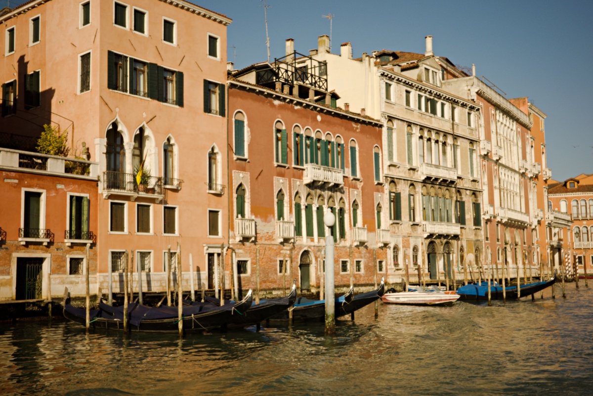 【出走。義大利】威尼斯(Venice)5天4夜|威尼斯散步路線 , 聖馬可區(San Marco)與聖保羅區(San Polo) - 第74張圖 【出走。義大利】威尼斯(Venice)5天4夜|威尼斯散步路線 , 聖馬可區(San Marco)與聖保羅區(San Polo)