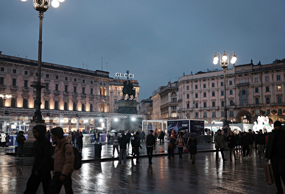 【出走。義大利】米蘭(Milan)3天2夜｜第一次來米蘭必訪地標 ,「米蘭大教堂(Duomo di Milano)」與「埃馬努埃萊二世拱廊(Galleria Vittorio Emanuele II)」